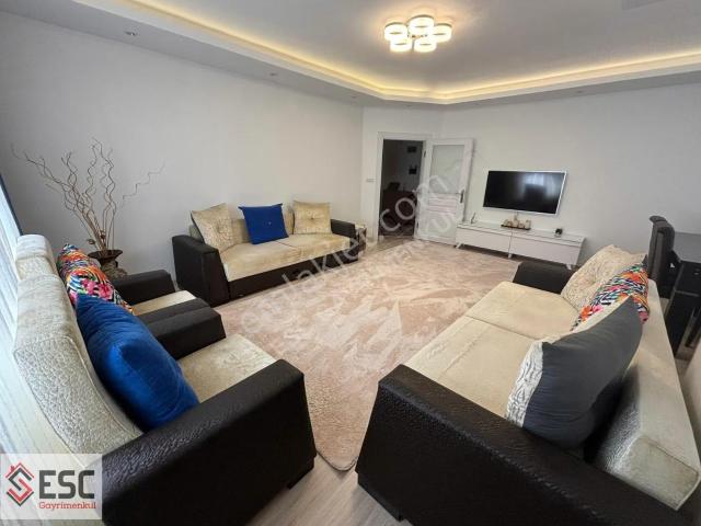 Esc'den Batıkent'de Site İçi 3+1 Full Yapılı Daire Esc2346a