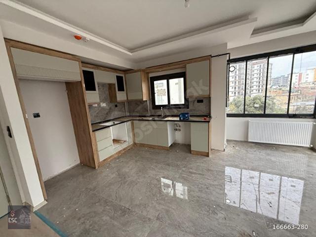 ESC'DEN DAVULTEPE'DE LÜKS SİTE İÇİ HAVUZLU DAİRE 2+1 ESC1897