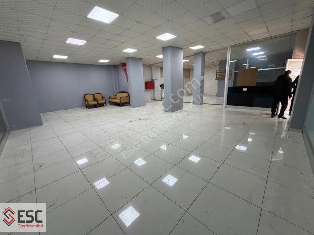 Esc'den Hastane Caddesine Yakın 200m2 Kiralık Depo Esc2126a