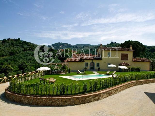 Esclusivo casale di 1750 mq in vendita Lamporecchio, Italia