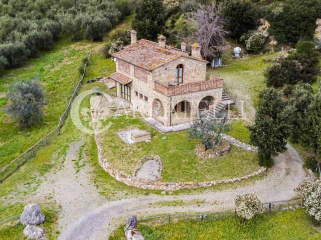Esclusivo casale di 271 mq in vendita Gambassi Terme, Toscana