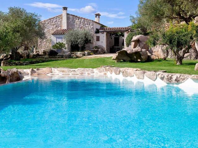 Prestigioso casale in vendita muzzeddu, Porto San Paolo, Sassari, Sardegna
