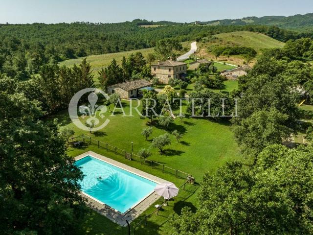 Esclusivo casale di 870 mq in vendita Città della Pieve, Italia