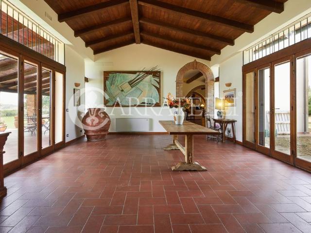 Esclusivo casale in vendita Castiglione del Lago, Italia
