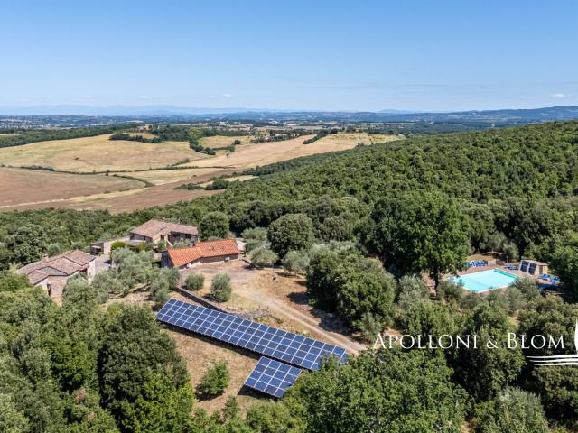 Esclusivo borgo adibito a struttura ricettiva Monteriggion. 851m² Monteriggioni