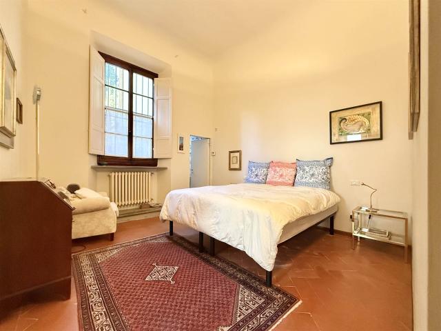 ESCLUSIVA BORGO PINTI, libero dal 1 GIUGNO