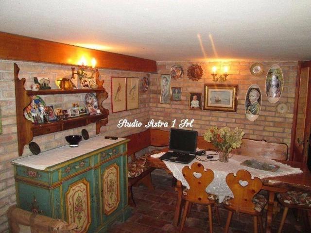Esclusiva villa di 140 mq in vendita Crespano del Grappa, Veneto