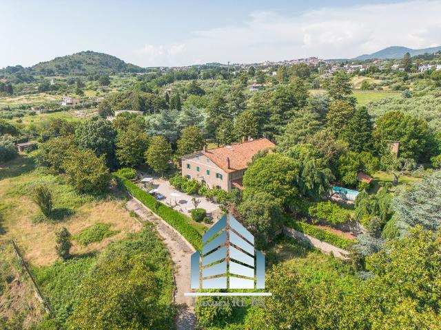 Esclusiva villa di 1500 mq in vendita via pozzo bonelli, Genzano di Roma, Lazio