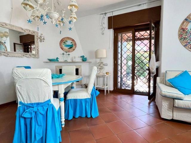 Esclusiva villa di 150 mq in vendita Via Cupra Marittima, Fiumicino, Lazio