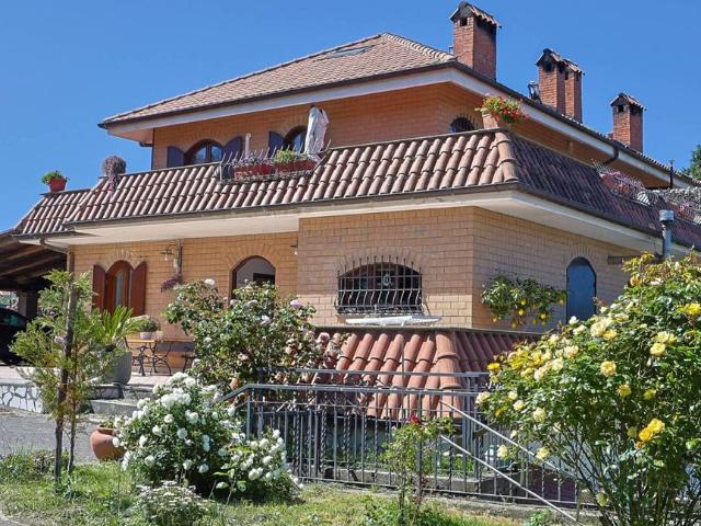 Esclusiva villa di 180 mq in vendita Via Rocca Priora, Rocca di Papa, Lazio