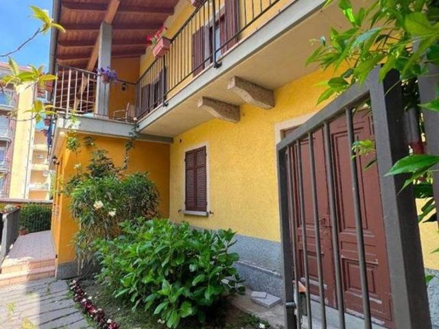 Esclusiva villa di 194 mq in vendita Via Nicola della Casa, Baveno, Piemonte
