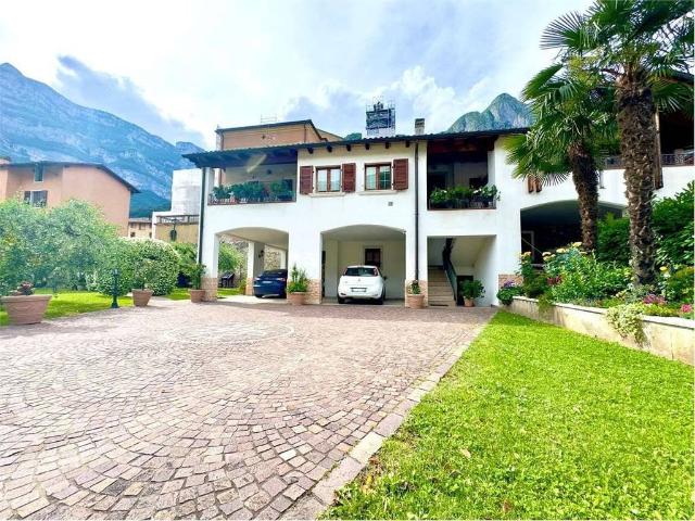 Esclusiva villa di 208 mq in vendita Avio, Trentino Alto Adige