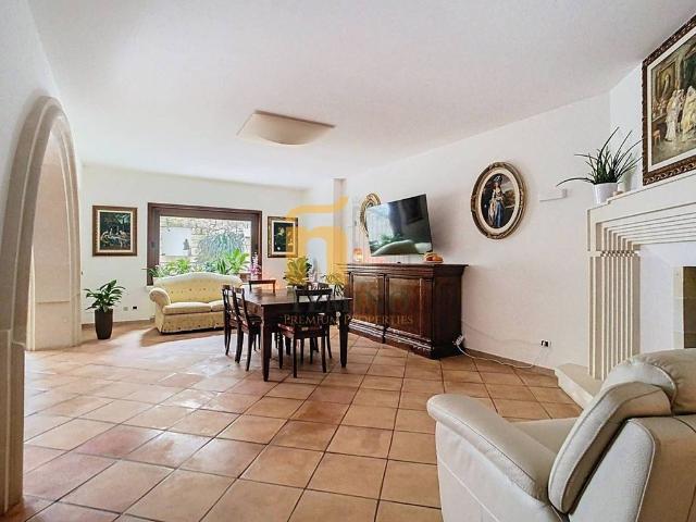 Esclusiva villa di 225 mq in vendita Via Antonietta De Pace, 26g, Lecce, Puglia