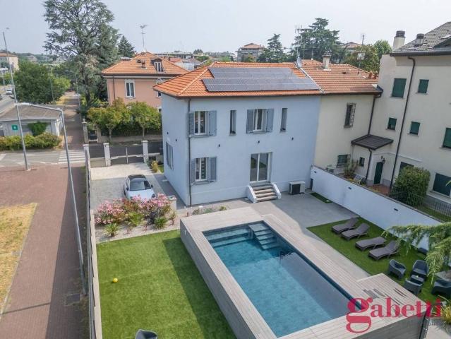 Esclusiva villa di 220 mq in vendita Via Emanuele Filiberto, 21, Monza, Monza e Brianza, Lombardia