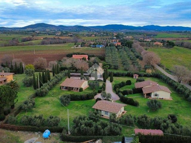 Esclusiva villa di 248 mq in vendita Via dei Lillà, Montalto di Castro, Lazio