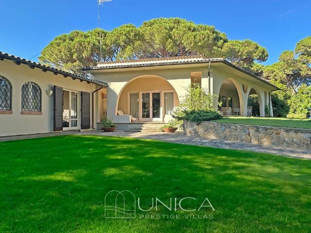 Esclusiva villa di 250 mq in affitto Loc. Roccaamre, Castiglione della Pescaia, Grosseto, Toscana