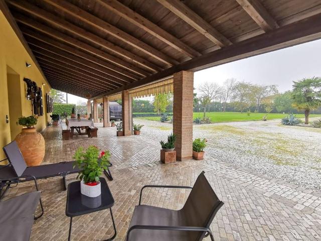 Esclusiva villa di 289 mq in vendita Strada Mulattiera Inferiore, 77, Parma, Emilia Romagna
