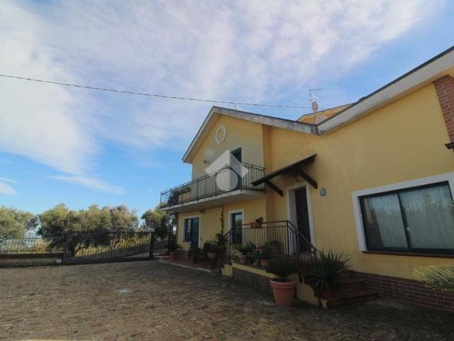 Esclusiva villa di 305 mq in vendita Str. Vicinale S. Michele, 79, Pescara, Abruzzo