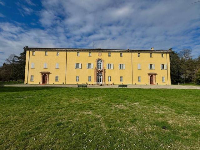 Esclusiva villa di 3300 mq in vendita Via Carlo Jussi, San Lazzaro di Savena, Bologna, Emilia Romagna