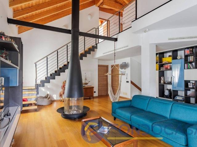 Esclusiva villa di 354 mq in vendita Bovisio Masciago, Lombardia