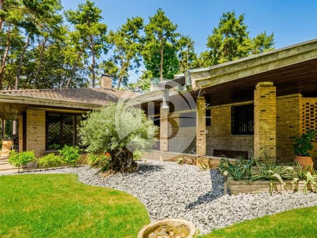 Esclusiva villa di 350 mq in vendita Appiano Gentile, Italia