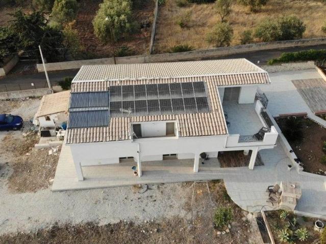 Esclusiva villa di 350 mq in vendita Ragusa, Sicilia