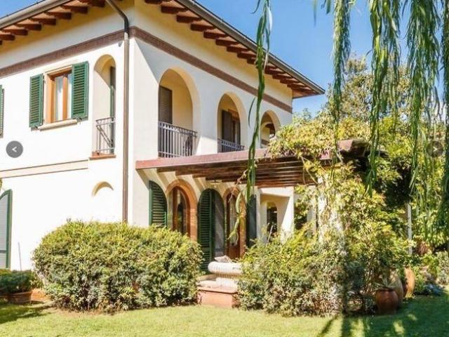 Esclusiva villa di 360 mq in vendita Forte dei Marmi, Italia