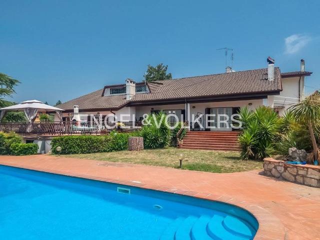 Esclusiva villa di 400 mq in vendita Via di Colle Vigne, Gallicano nel Lazio, Roma, Lazio