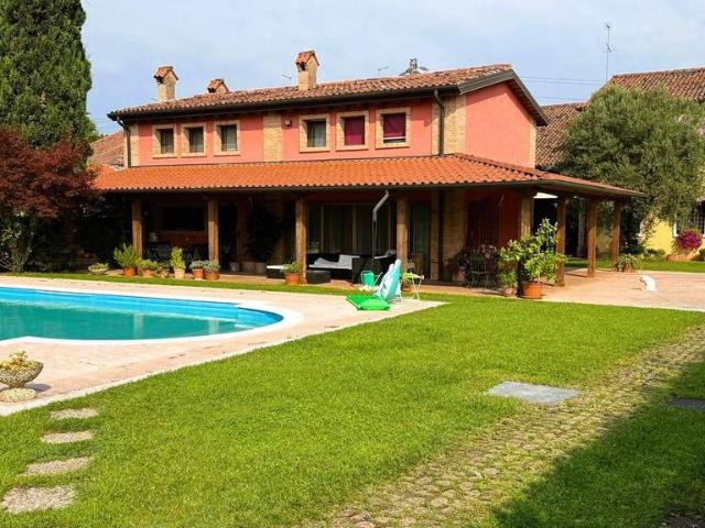 Esclusiva villa di 517 mq in vendita Strada della Carpaneda, Vicenza, Veneto