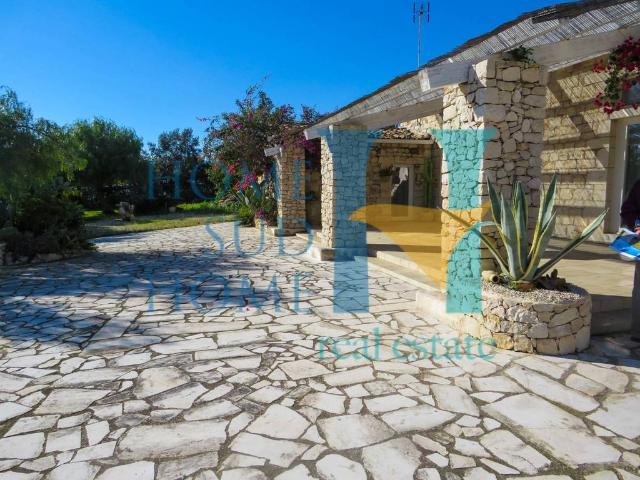 Esclusiva villa di 5130 mq in vendita Pozzallo, Sicilia