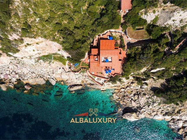 Esclusiva villa di 530 mq in vendita Rio Marina, Italia