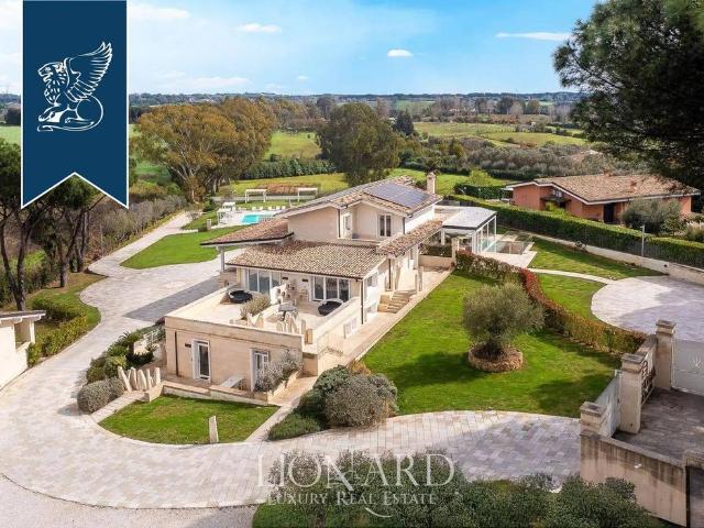 Esclusiva villa di 600 mq in vendita Roma, Italia