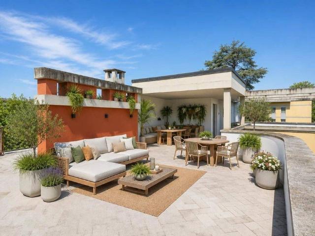 Esclusiva villa di 610 mq in vendita Viale Milano, 1, Lodi, Lombardia