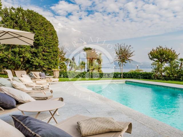 Esclusiva villa di 660 mq in vendita Cannero, Piemonte