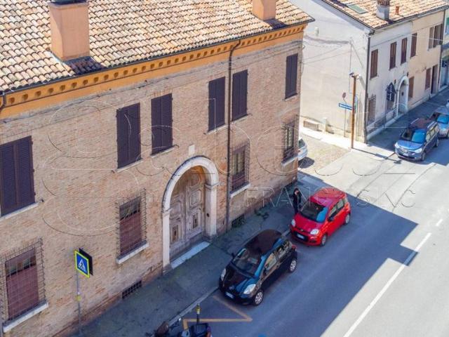 Esclusiva villa di 800 mq in vendita Corso Biagio Rossetti, 21, Ferrara, Emilia Romagna