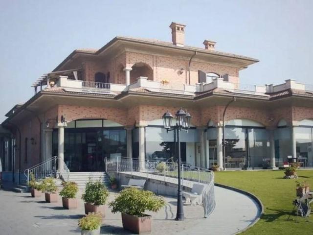 Esclusiva villa di 865 mq in vendita Via Isonzo, Meda, Lombardia