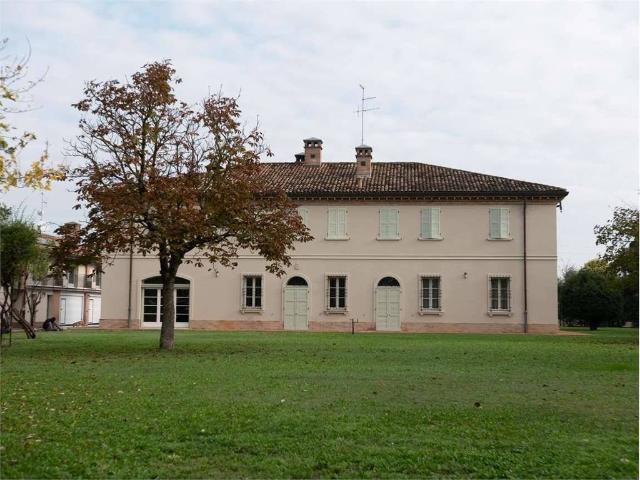 Esclusiva villa di 875 mq in vendita Ravenna, Emilia Romagna