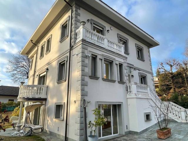 Esclusiva villa in vendita Varese, Italia