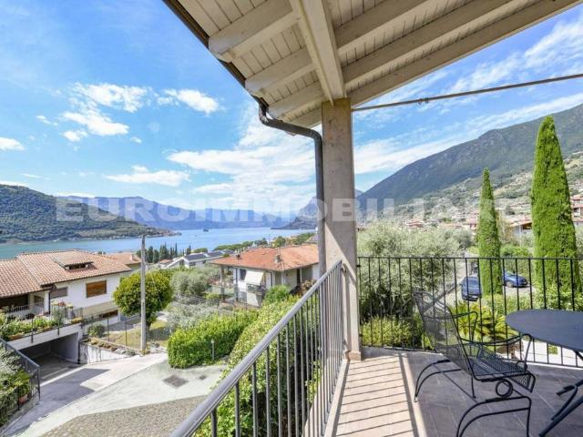 Esclusiva villa in vendita Via Conche, 42, Sale Marasino, Brescia, Lombardia