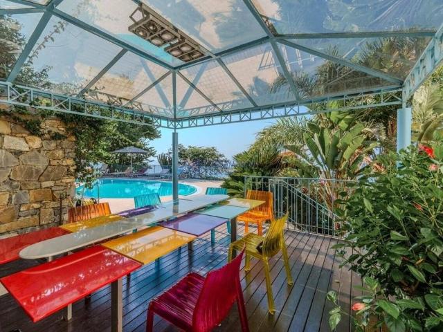 Esclusiva villa in vendita via Cavalieri di Malta, Ospedaletti, Imperia, Liguria