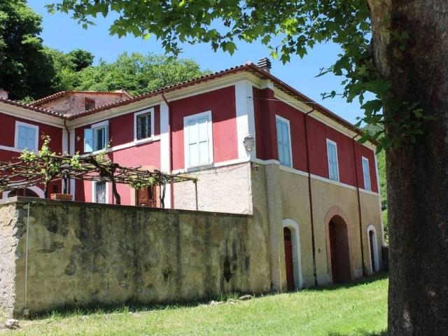 Villa in vendita via croce delle are 4, Rieti, Lazio