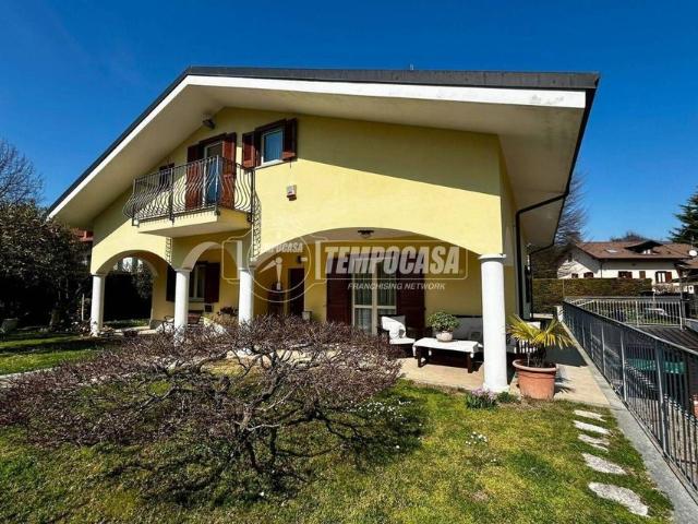 Esclusiva villa in vendita Via benetti, Avigliana, Provincia di Torino, Piemonte
