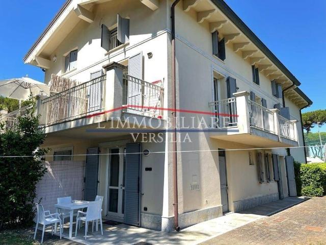 Esclusiva villa in vendita Via Don Bardini, Montignoso, Massa Carrara, Toscana
