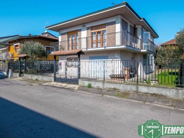 Esclusiva villa in vendita Via Don Giovanni Minzoni 5, Peschiera Borromeo, Lombardia