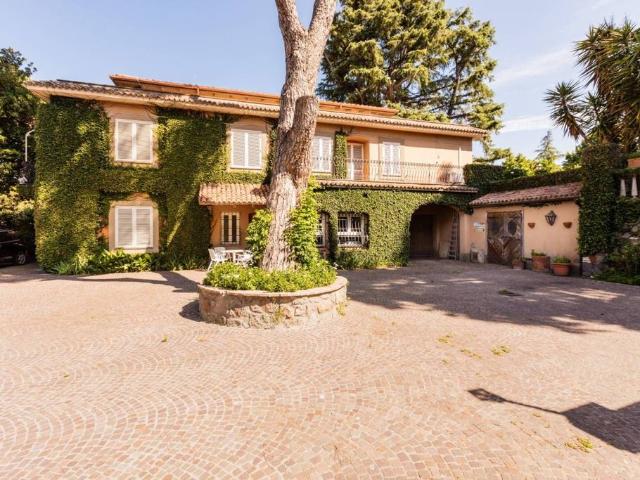 Esclusiva villa in vendita Via Enrico Medi, 8, Marino, Roma, Lazio