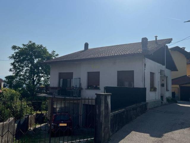 Esclusiva villa in vendita Via Mottarone Romanico, Baveno, Verbano Cusio Ossola, Piemonte