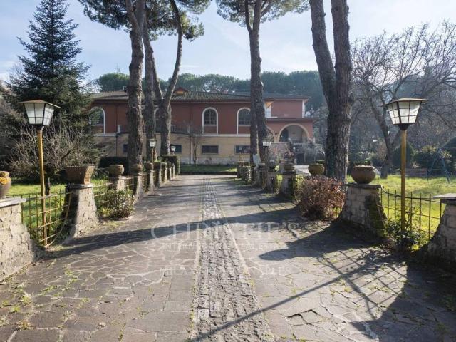 Esclusiva villa in vendita Via Madonna della Sanità, Alatri, Frosinone, Lazio