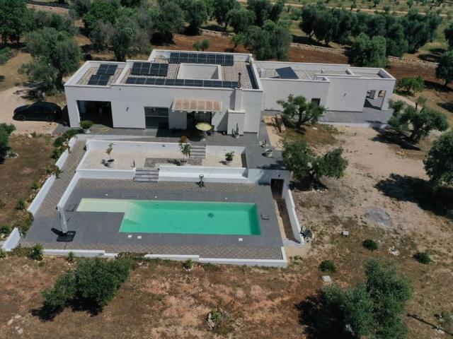 Esclusiva villa in vendita Via Specchia, Carovigno, Puglia