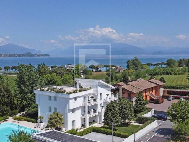 Esclusiva villa in vendita Via Vo', Desenzano del Garda, Lombardia