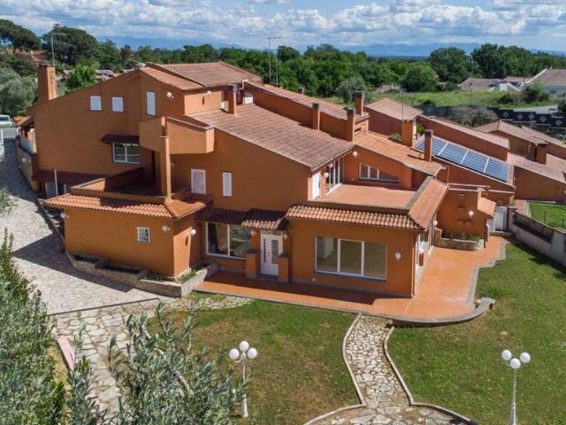 Prestigiosa villa di 335 mq in vendita Viale delle Rughe, 37, Formello, Roma, Lazio